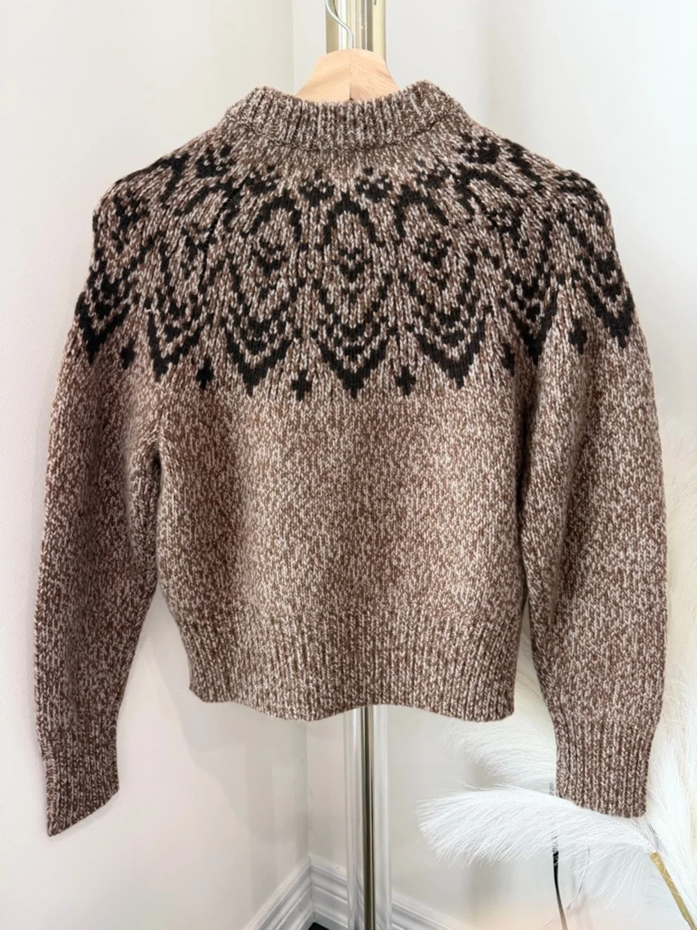 Aritzia Cosmic Wool Cashmere Sweater Size XS NWT - Picture 4 of 4